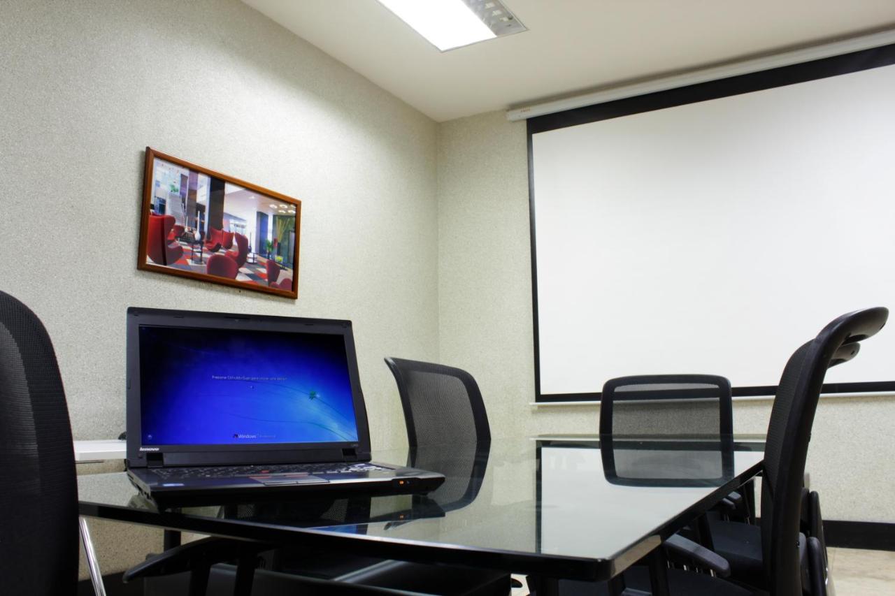Hotel Trinitarias Suites Barquisimeto Extérieur photo