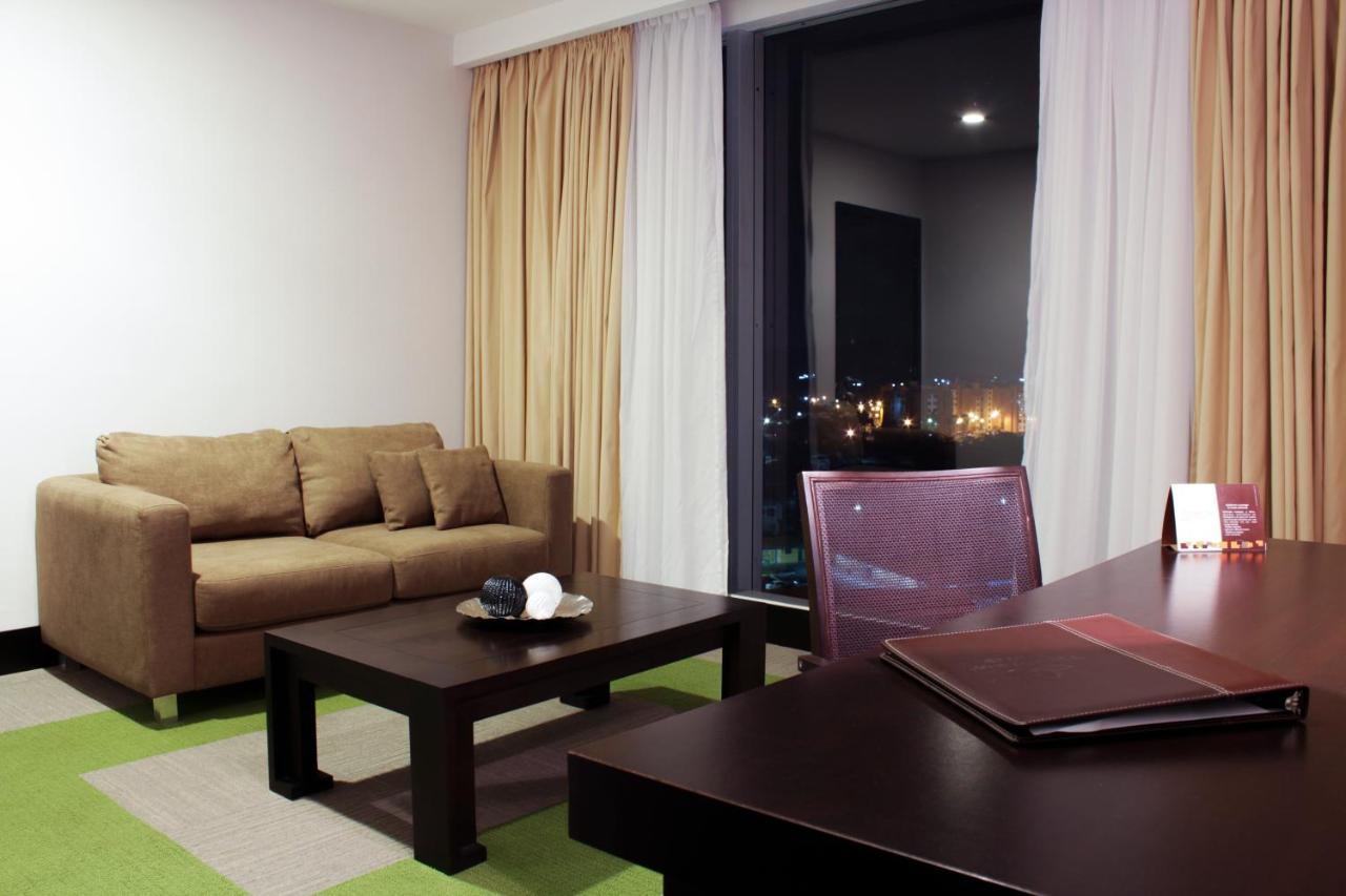 Hotel Trinitarias Suites Barquisimeto Extérieur photo