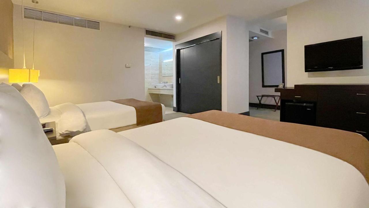 Hotel Trinitarias Suites Barquisimeto Extérieur photo