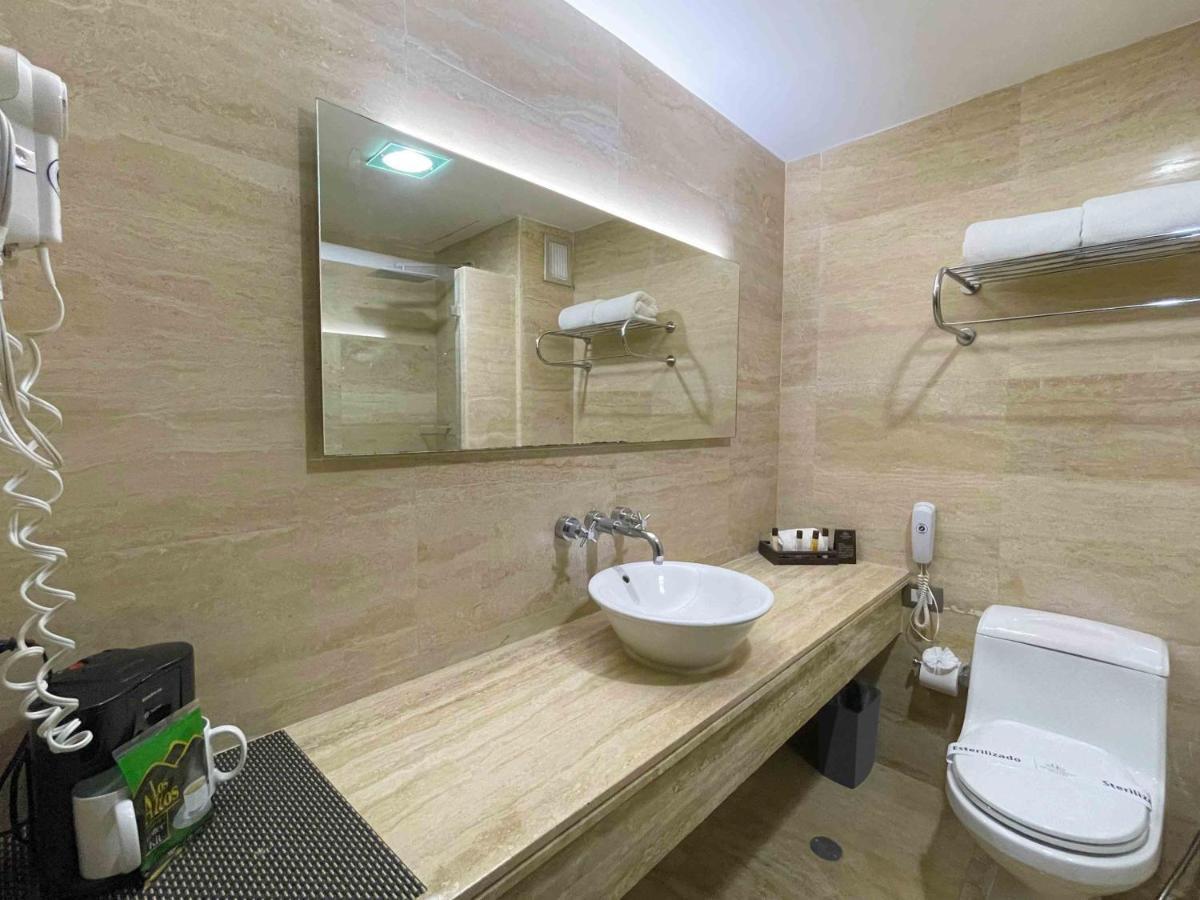 Hotel Trinitarias Suites Barquisimeto Extérieur photo
