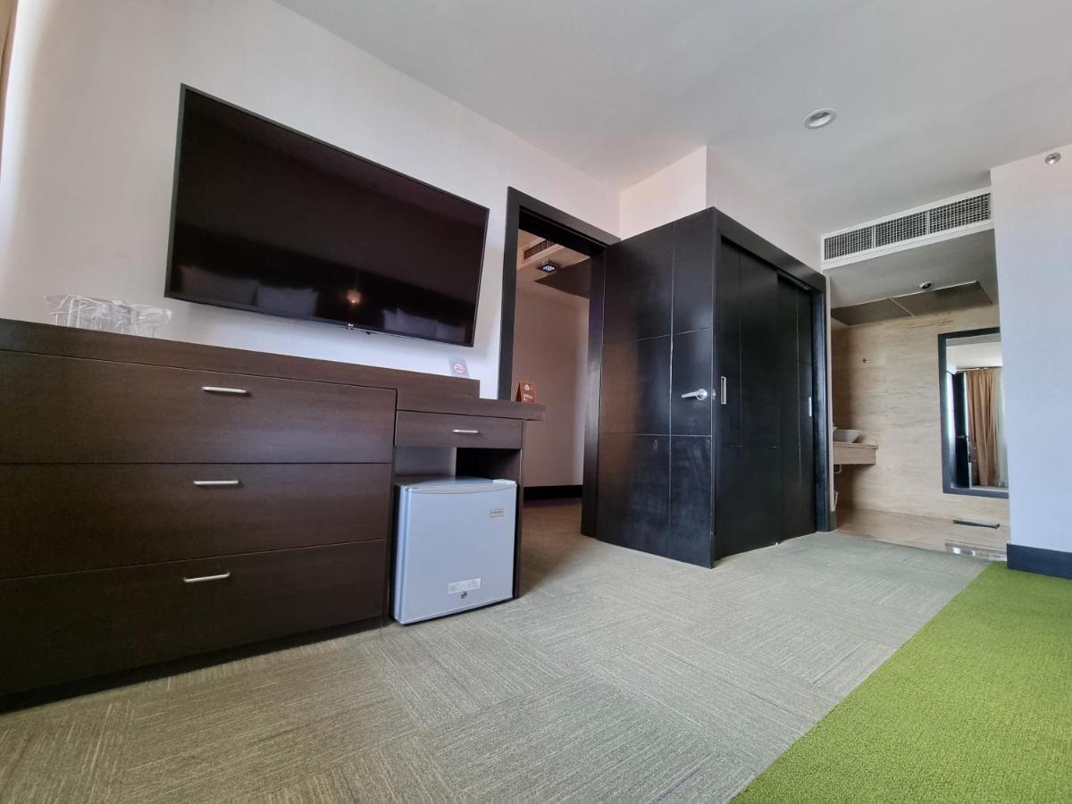 Hotel Trinitarias Suites Barquisimeto Extérieur photo